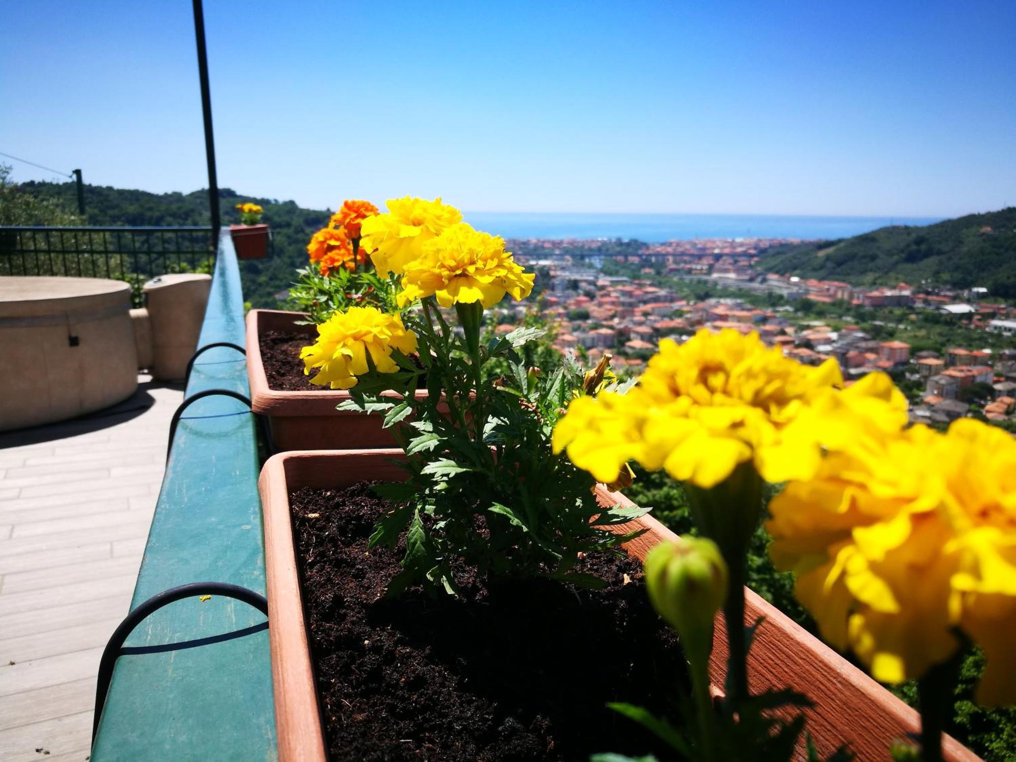 B&B La Terrazza Sui Fieschi Cogorno ภายนอก รูปภาพ